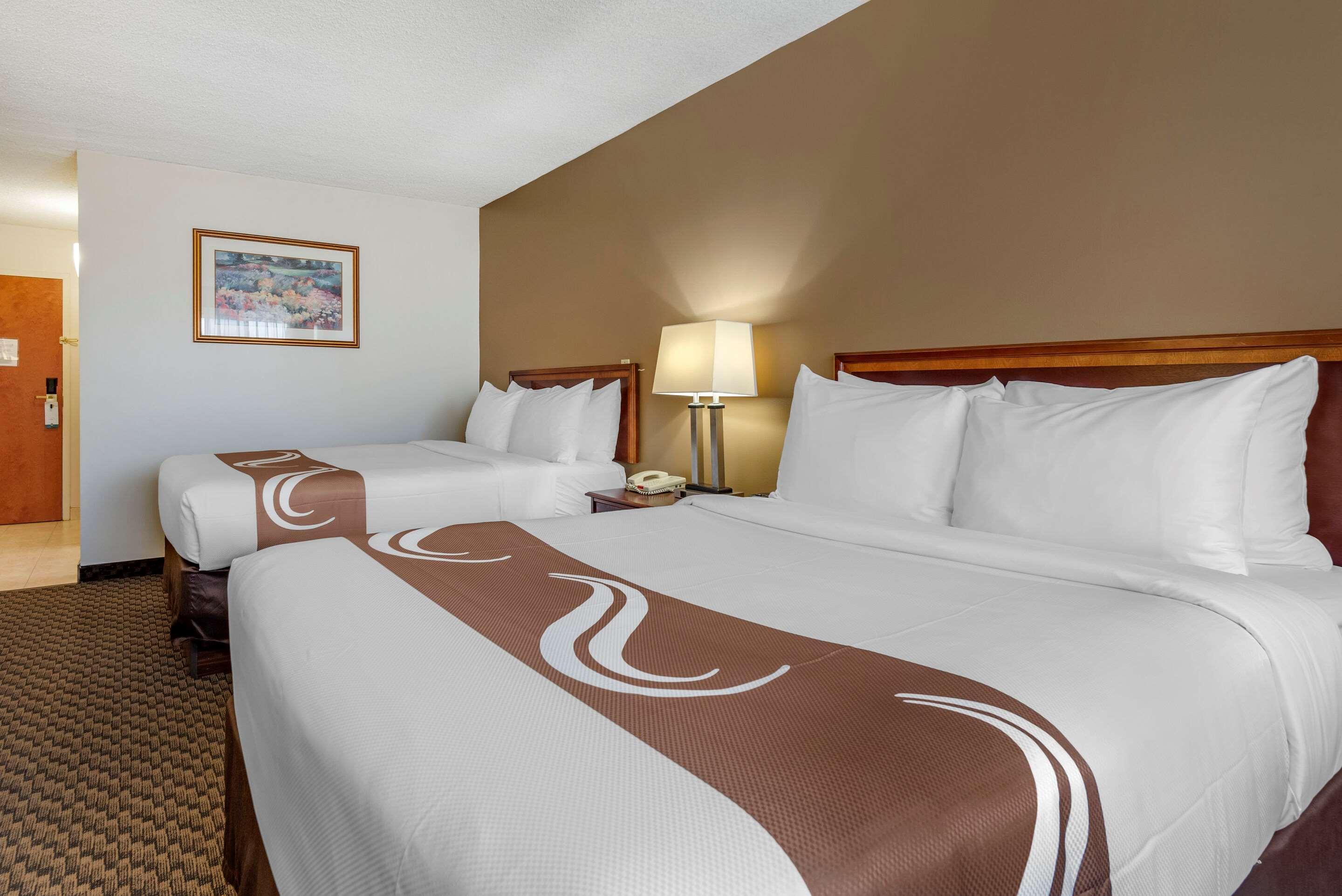 Quality Inn & Suites Vestal Binghamton Near University Exterior foto