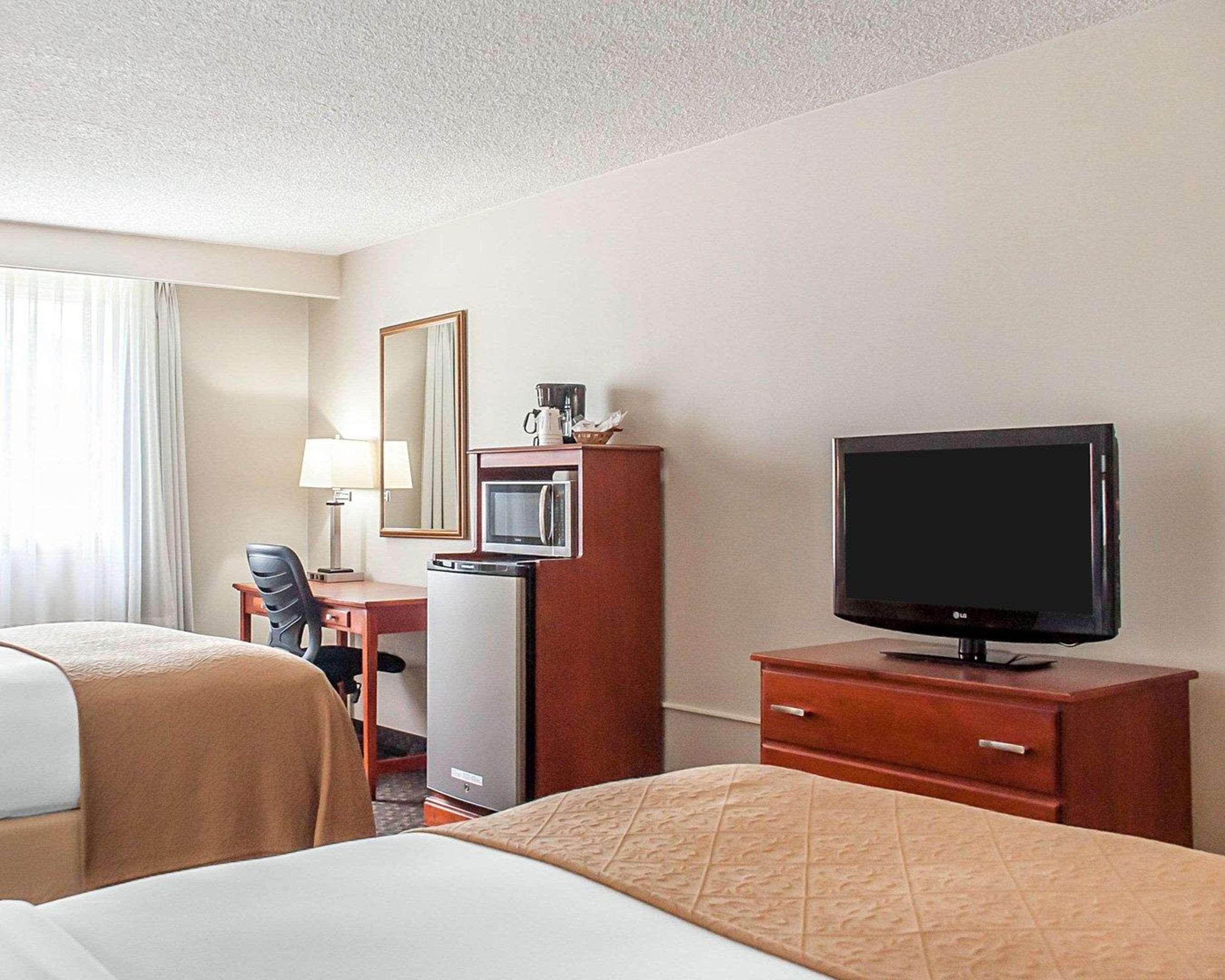 Quality Inn & Suites Vestal Binghamton Near University Exterior foto